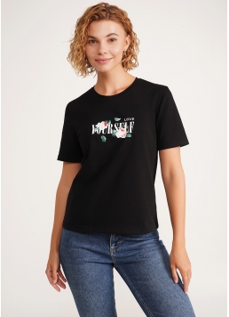 Бавовняна футболка з трояндами T-shirt print 4802/60 black/flowers (чорний)